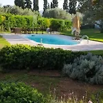 Βίλα Luxurious 6 Bedroom With A Private Pool Χαλκίδα