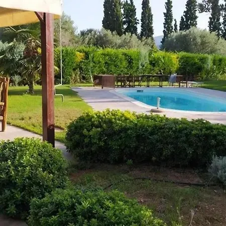 Vila Luxurious 6 Bedroom With A Private Pool *